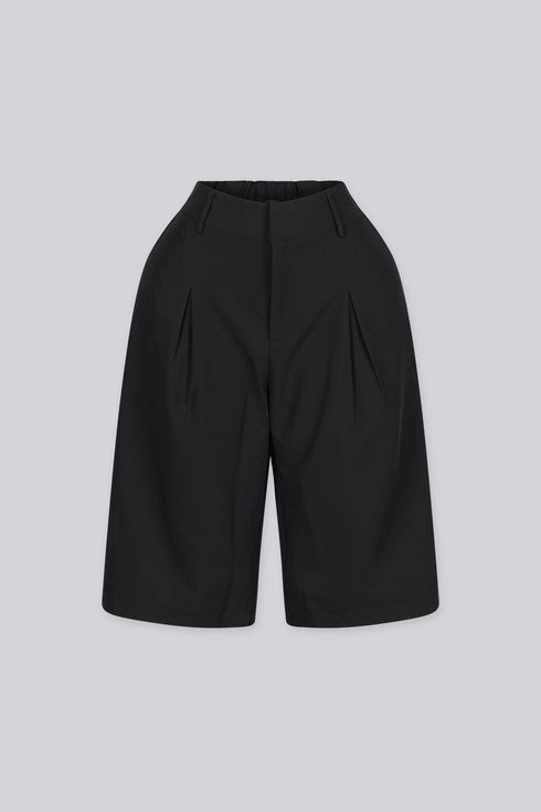 Copenhagen Pleated Bermuda Shorts