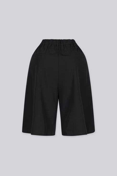 Copenhagen Pleated Bermuda Shorts