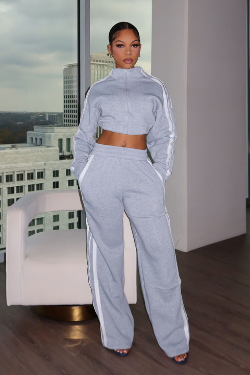 Chill Motion Striped Jacket & Pants SET