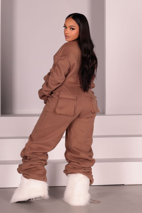 Slow Down Ruched Top & Cargo Jogger SET
