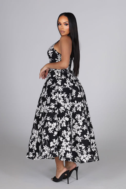 Sersei Lace Up Floral Midi Dress