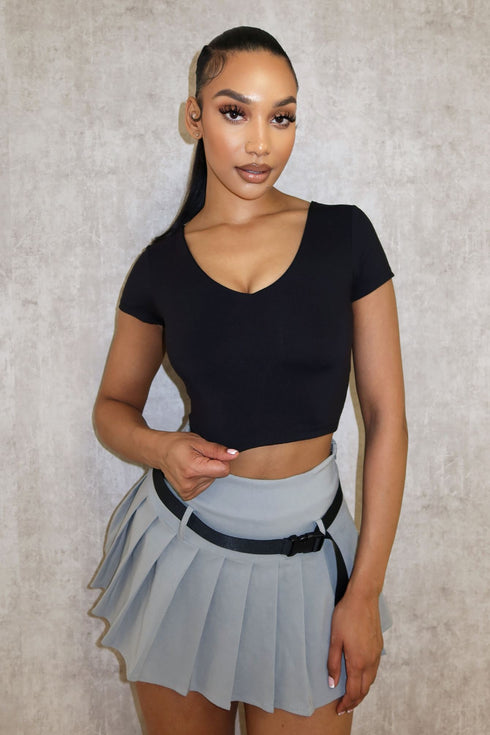About It V Neck Short Sleeve Crop Top Top EDGE Small Black