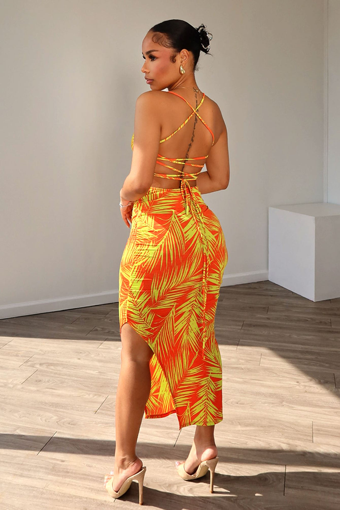 Miami Girl Back Lace Up Midi Dress