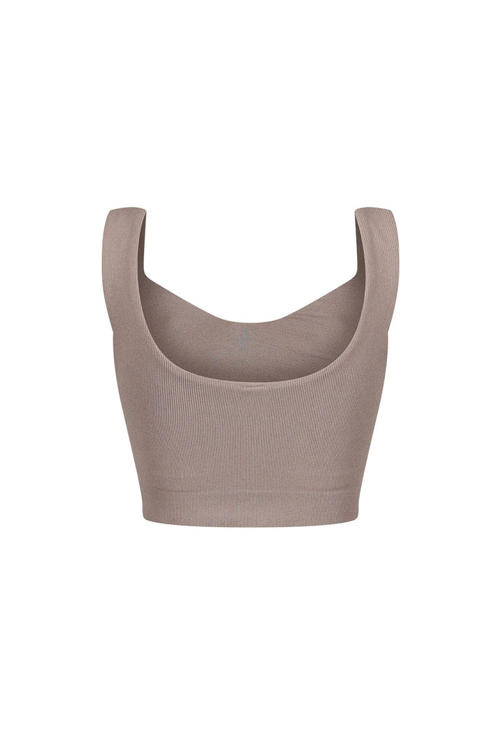 Larisa Seamless Heart Neck Sleeveless Top