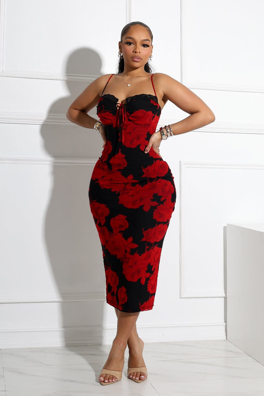 bustier midi dress Black Mesh Floral Applique | Womens | Large (Available in M) | 100% Polyester | Lulus line skirt falls to a tiered midi hem to complete the look Olivaceous White & Blue Floral