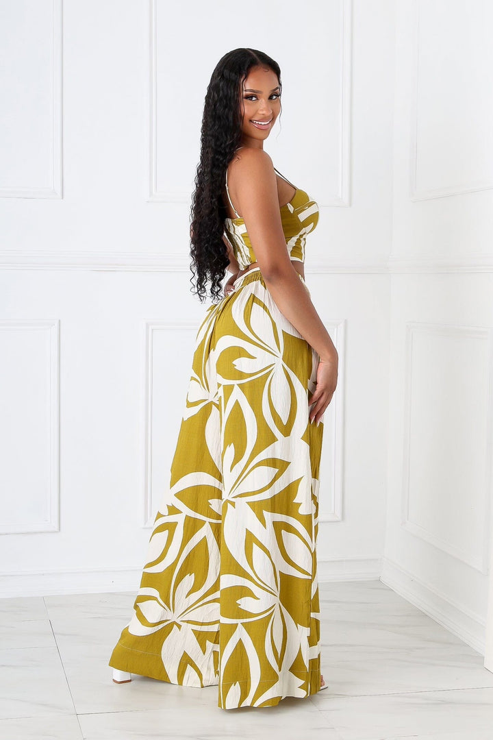 Tumon Printed Crop Top &amp; Pants SET