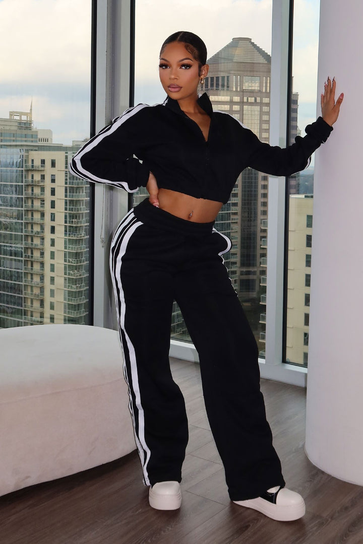 Chill Motion Striped Jacket &amp; Pants SET