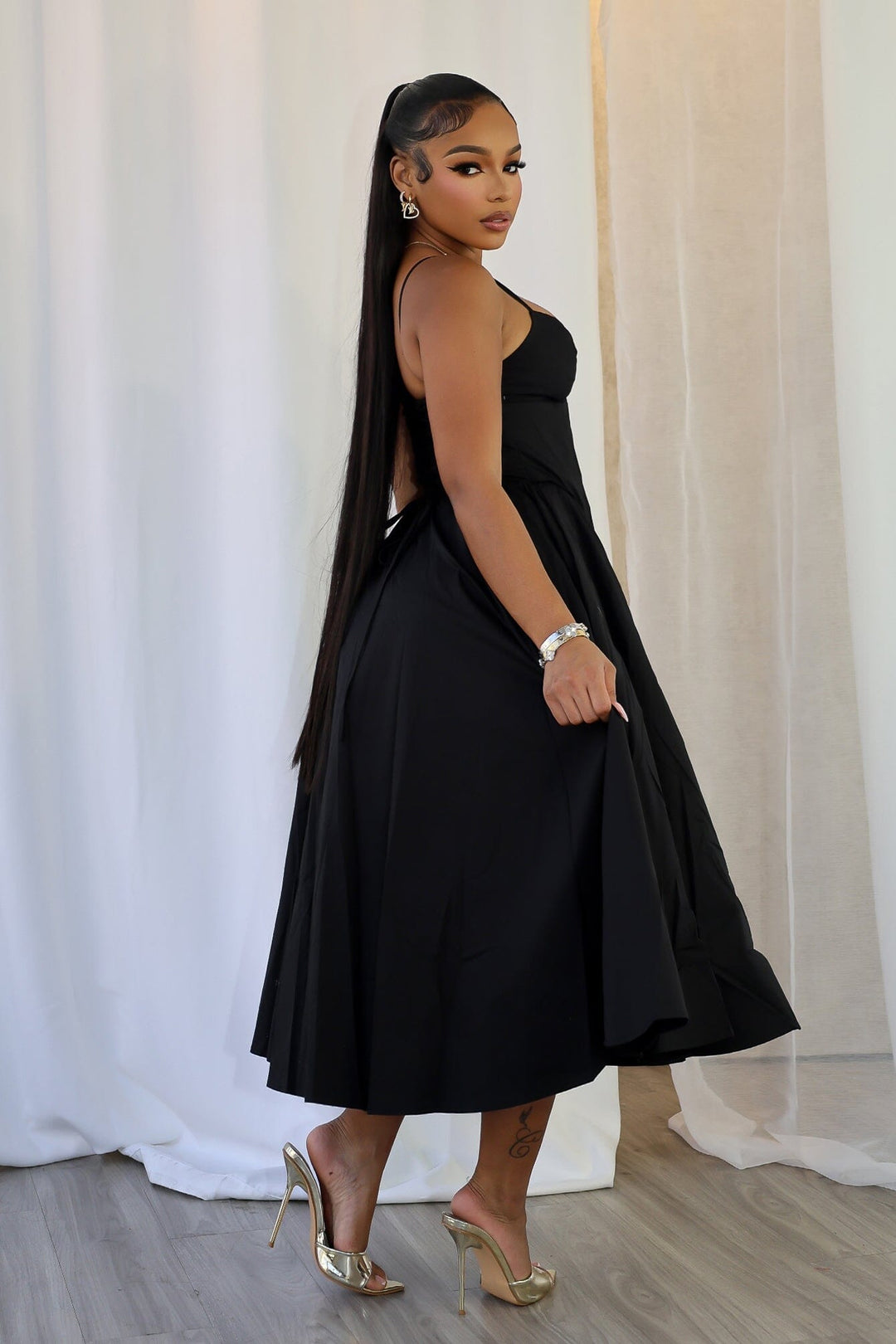 Voluminous Poplin Corset Midi Dress