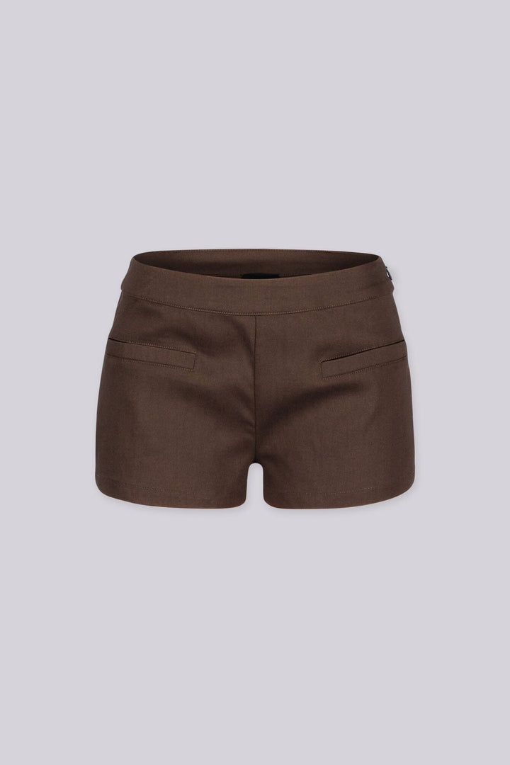 EDGEBYKS - Sleek low-rise waistband mini shorts with twin welt pockets at the front, brown front view