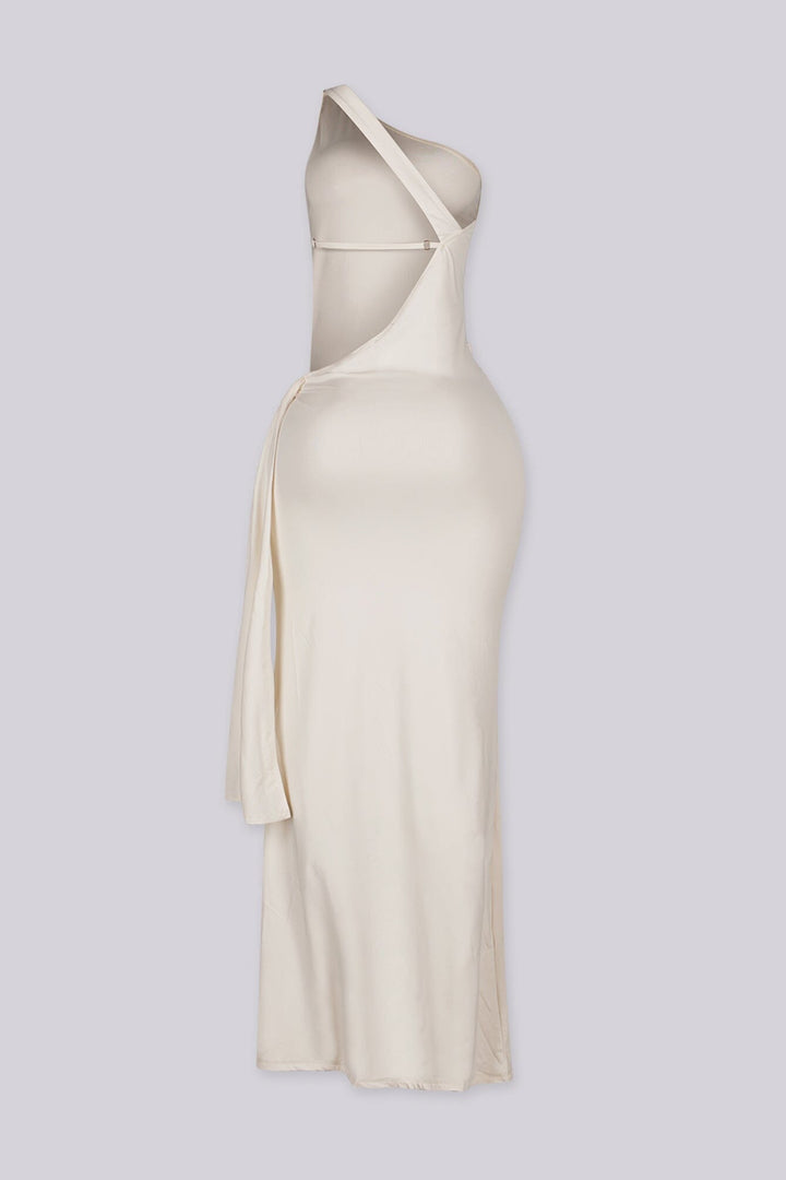 One shoulder maxi dress featuring silver ring hardware cutout detail at waist