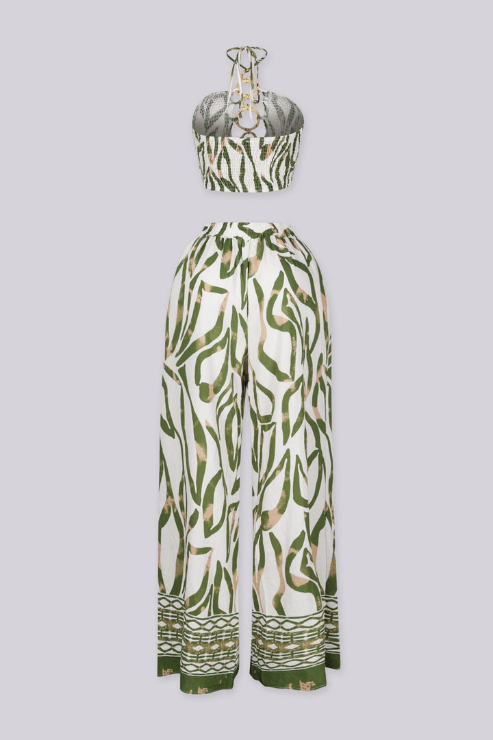 crop bandeau top with halter neckline featuring vertical cutout joined by linked O-ring detailing
Matching high waisted wide leg palazzo pants with wide waistband