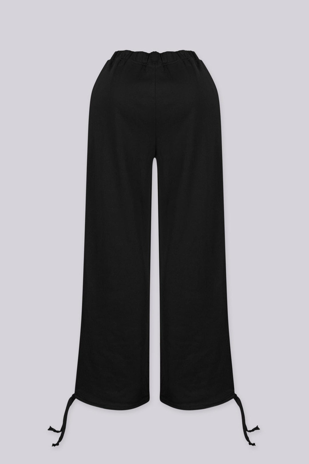 High waisted wide leg pants with side grommet detailing
Elastic waistband with adjustable drawstring