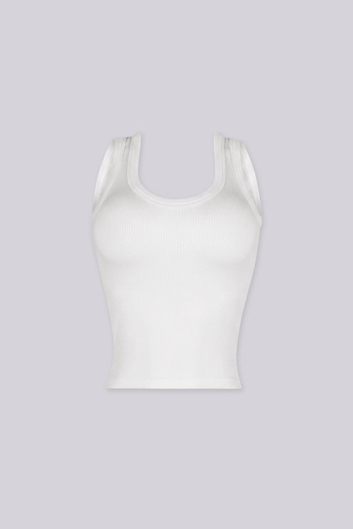 EDGEBYKS - Scoop neckline ribbed knit basic tank top, white front view
