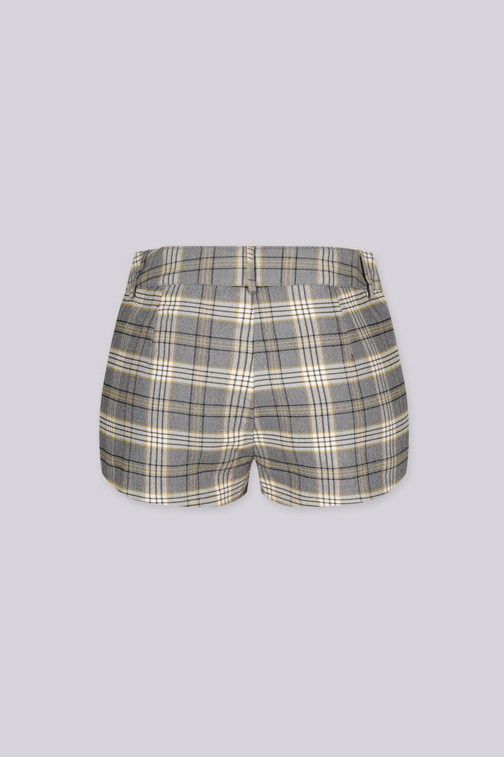 High waisted shorts fitted through the hip and thigh with a structured woven feel throughout