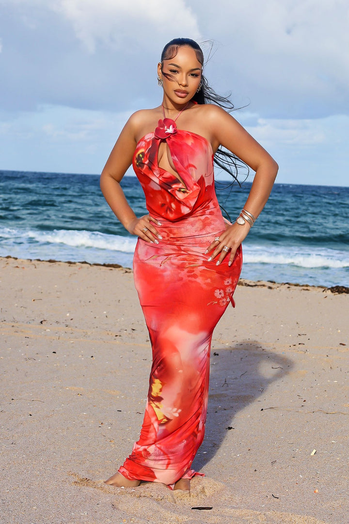Floral print halter maxi dress with 3D tropical applique at the front neck featuring teardrop keyhole cutout detailing