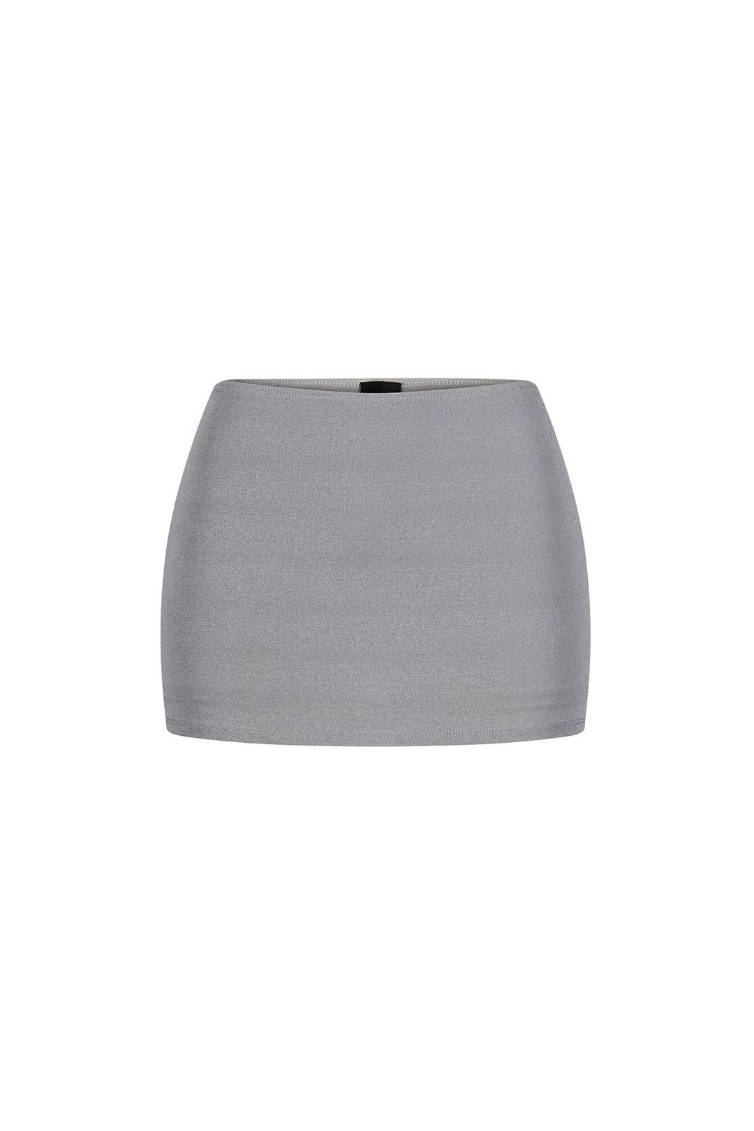 Low rise mini skirt featuring double lining for a tight fit
Attached inner shorts