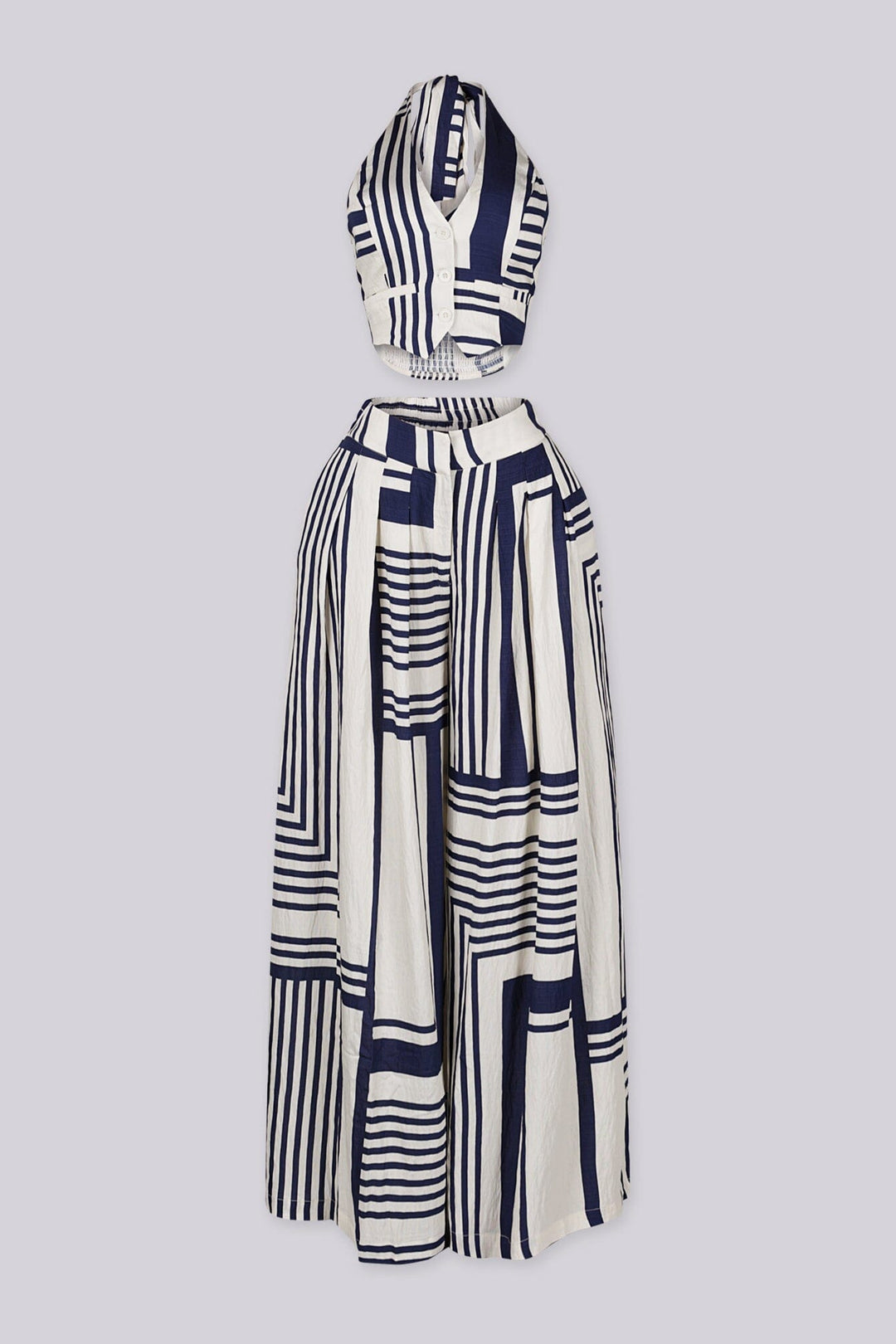 Halter neck cropped vest top with deep V front and open back tie neck detail
High waisted wide leg pants featuring deep front pleats with wide elastic waistband