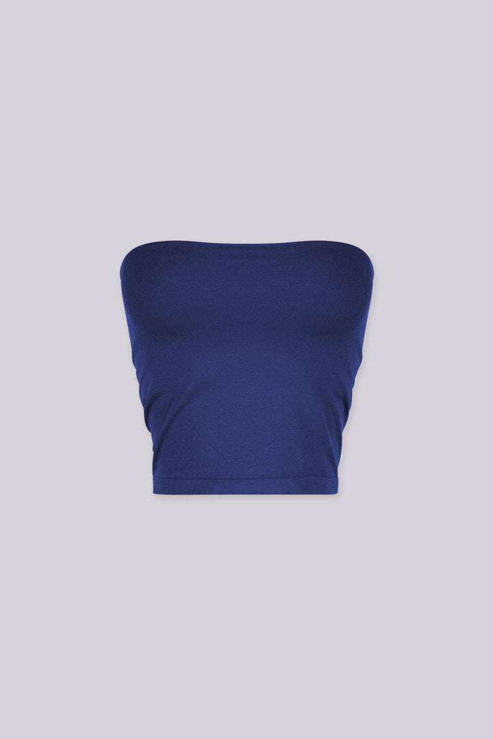 Smooth strapless straight neckline tube top, Slip on closure