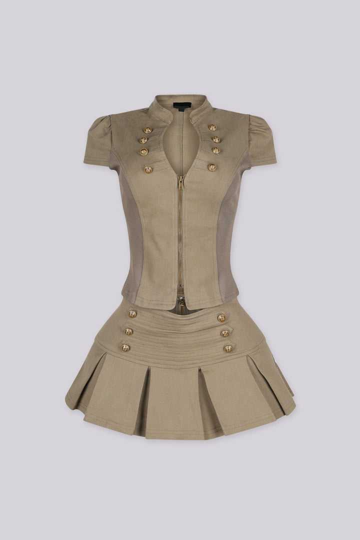 Deep V neckline with an open front top with front zipper closure and metallic buttons